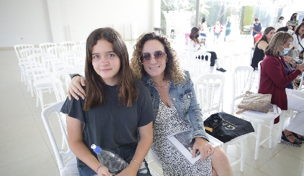  Martina Castro y Julieta Morales.