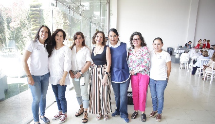  Tatina Torres, Marcela del Peral, Vera Villarreal, Fabiola Torres, Marily Espinosa, Silvia Villalobos y Mariana Estrada.