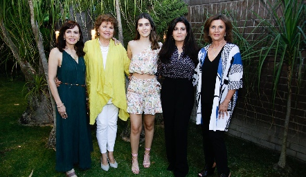  Alicia Gallegos, María Eugenia Celis, Isa Pérez, Dinia Amor e Irasema Medellín.