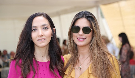  Mónica Villanueva y Bárbara Berrones .