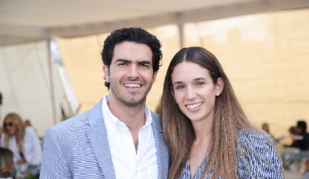  Ricardo Gómez y María Stevens.