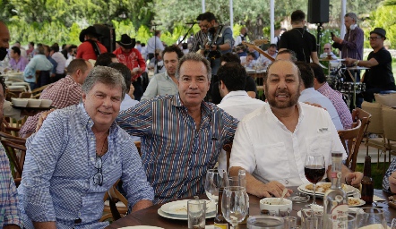  Juan Carlos Valladares, José Luis Hernández y Teófilo Torres Corzo.