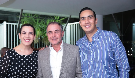  Natalia Rodríguez, Javier Alcalde y Ricardo Castanedo.