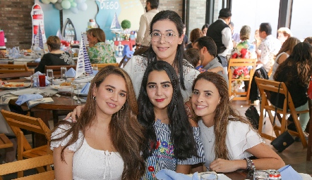  Andrea Revuelta, Andrea Olivares, Paola Arpayán y Daniela Rivera.