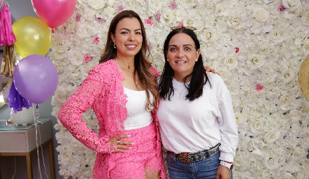  Alessia Mendoza y Rosa Suárez.