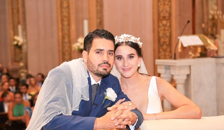  Mauricio Zendejas y Claudete Villasana ya son esposos.