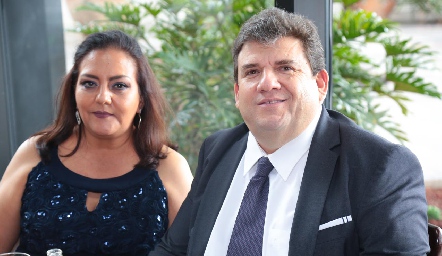  Claudia Revuelta y Héctor Montejano.