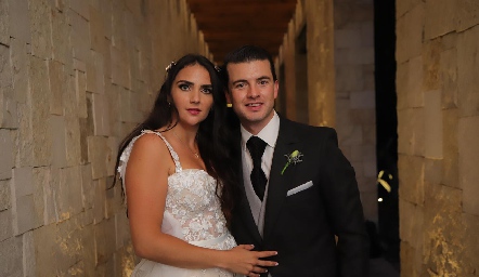  Andrea Rossel y Alejandro Aranda ya son esposos.