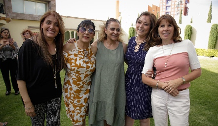  Laura Almazán, Gery Estrada, Maricela Zarur, Chela Delgado y Sandra Michel.