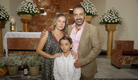  Verónica William, Iñigo Puente y Mikel Puente Cuesta.