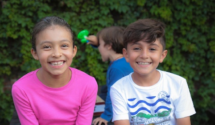  Ana Gabriela Segura y Joserra.