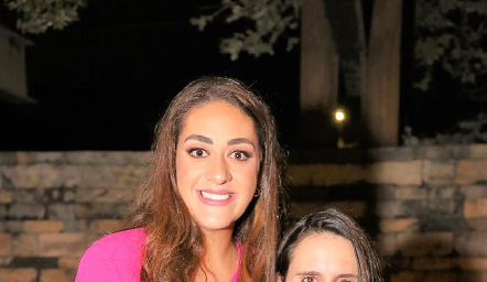  Scarlett Garelli y Luciana Rodríguez.