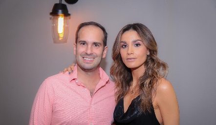  José Martin Alba y Gemma Loredo.