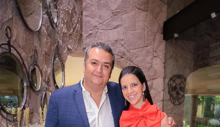  Francisco Ruiz y Dalia Echegoye.