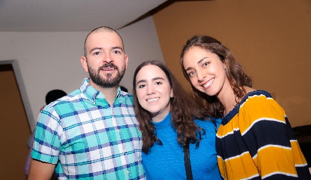  Andrés Domínguez, Karen Esquer y Marian Garcín.