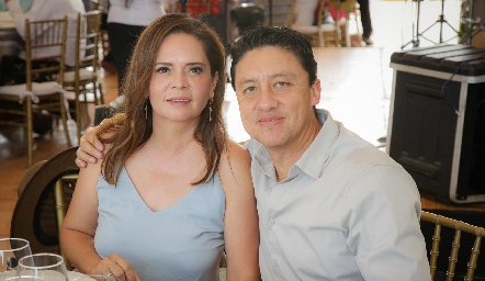  Mirtala Rodríguez y Fernando Espinosa.