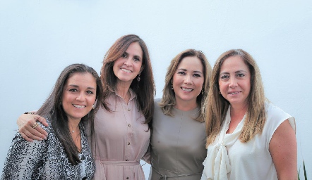  Mayra Hampshire, Dulce María Herrera, Alejandra Gordoa y Cristina Guerra.