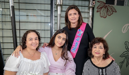  Miriam Flores, Mariana García, Paola Félix y Yolanda García.