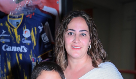  Jesús Miranda y Cris Morales.