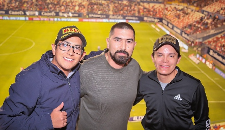  Manuel Hernández, Rodolfo Huerta y Aldo Huerta.