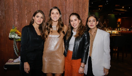  Paola Gutiérrez, Miriam Díaz Infante, Mónica Torres e Isa Castelo.