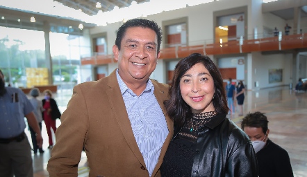  Luis Arturo Hernández y Sandra Delgado.