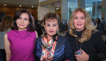  Angélica Hernández, Martha Villarreal y Maite de la Torre.
