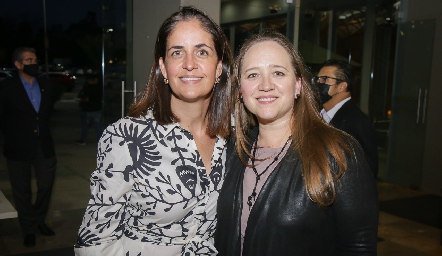  Paola Soto y Blanca Rangel.