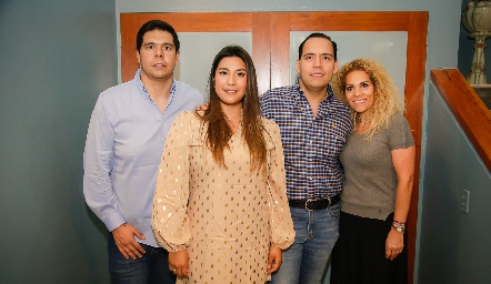  Jusef Payán, Carmelú Díaz, Bradish Payán y Martha Elena Ruiz.
