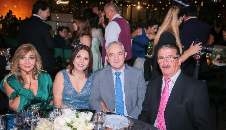  Cristina Córdova, Lupita López, Ezequiel Flores y Guillermo Muñiz.