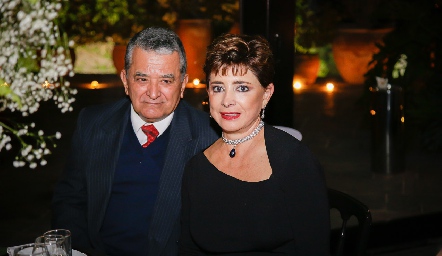  Manuel Romo y Samira Mustre.