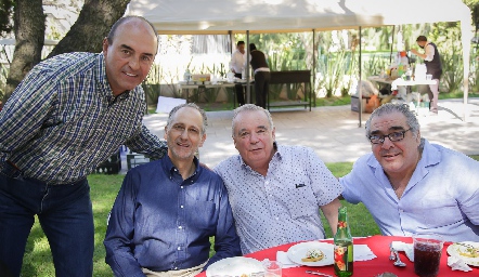  Fernando Pérez, Víctor Medlich, Alejandro Mancilla y Antonio Esper.
