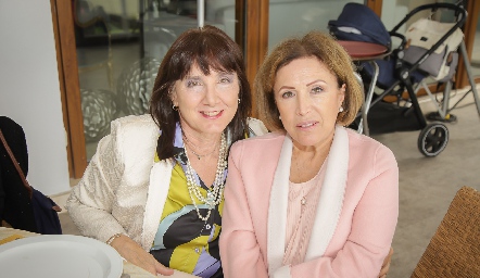  Edi Castro y Paty Luna.