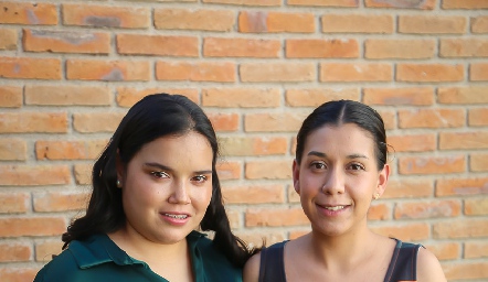  Marce Puga y Miriam Reyes.
