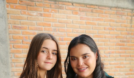  Lourdes Nieto y Marce Puga.
