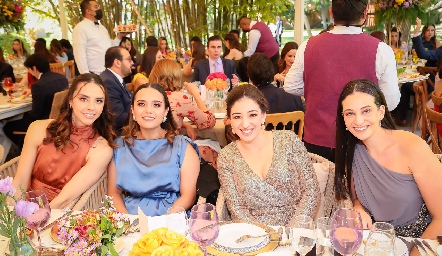  Mercedes Bárcena, Samantha Pérez, Ana Gaby y Bárbara Dauajare.