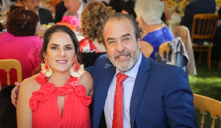  Alejandra Meade y Jorge González.