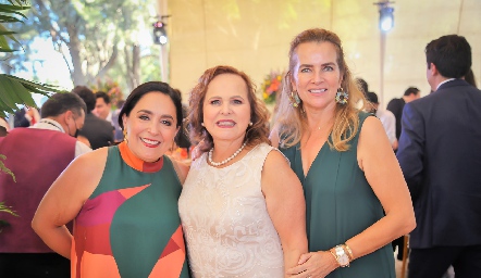 Laura Rodríguez, Nena Dávila y Patricia del Bosque.