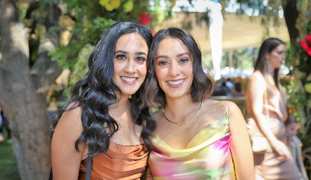  María José Abud y Paola Díaz.