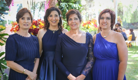  Gabriela Andrés, Carmen Díaz Infante, Ofelia Díaz Infante y Ofelia Zacarías.
