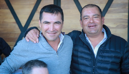  Héctor de la Rosa y Oscar González.