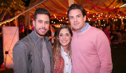 Diego López, Ana Sofía Ascanio y Juan Pablo Torre.
