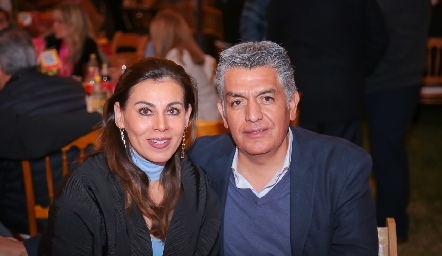  José y Fabiola Suárez.
