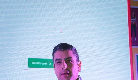  Alejandro Alarcón.