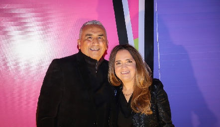  José González y Evelia Cortez.
