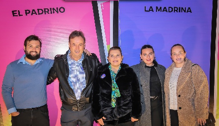  Arturo Zapata, Arturo Zapata, Bertha Navarro, Jimena Zapata y Andrea Díaz Infante.