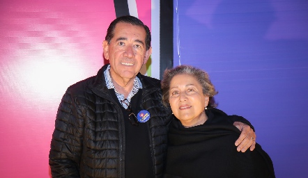  Félix Bocard y Lupita González.