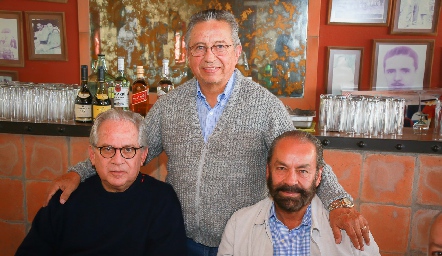  Miguel Torres Corzo, Fabián Espinosa y Oscar Torres Corzo.