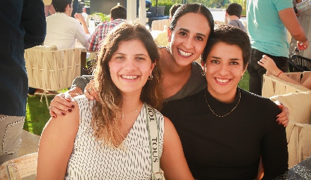  Alejandra Siller, Fernanda Abud y Mimí Siller.