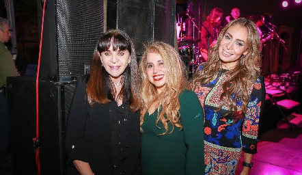  Patricia Campos, Verónica Palafox y Mayra Alfaro.
